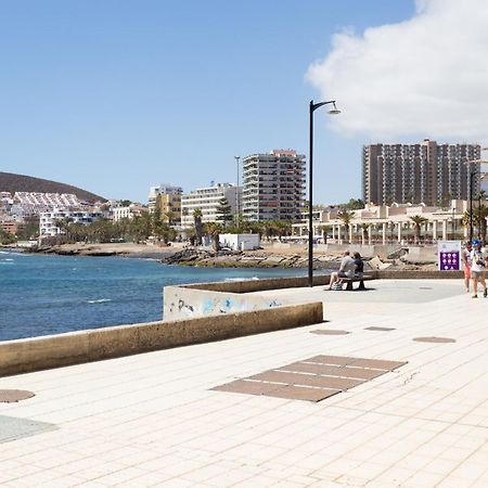 Black And White Apartment Free Wifi Los Cristianos  Exterior photo