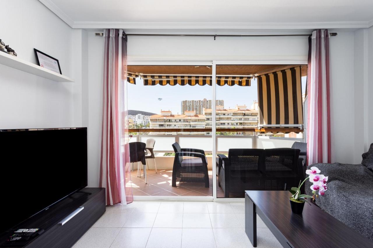 Black And White Apartment Free Wifi Los Cristianos  Exterior photo